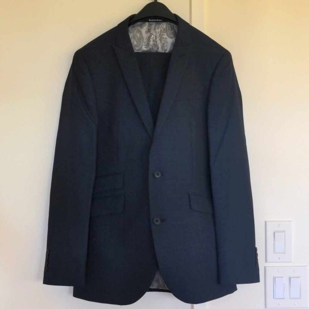 Men's Warehouse Altamoda suit Navy jacket 40L, pants 34L